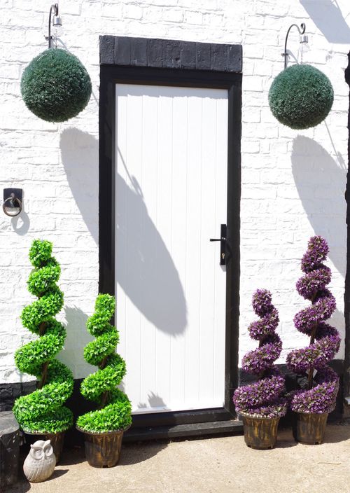 120cm Green Large Leaf Spiral Tree with Decorative Planter